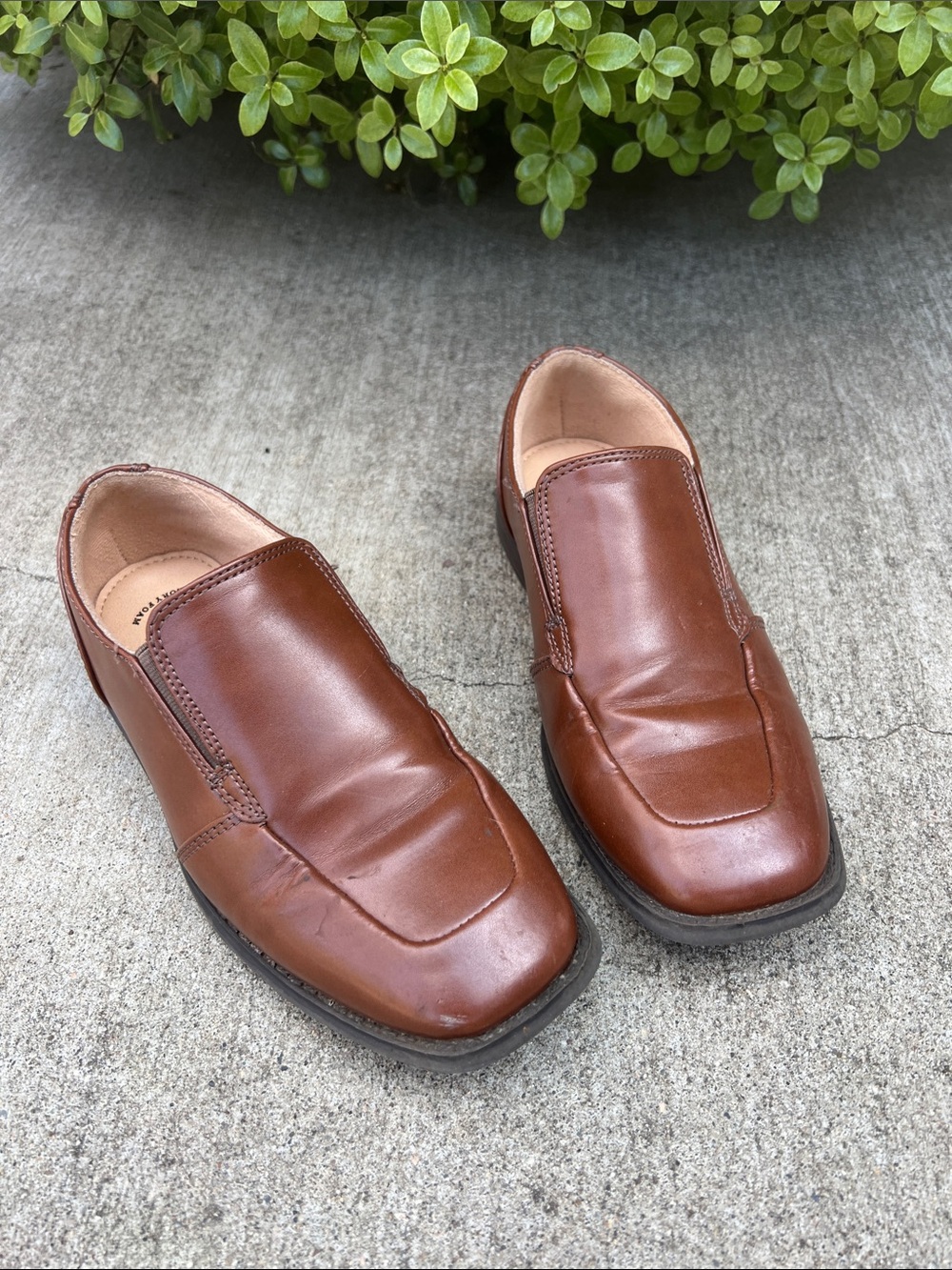 Sonoma Men's Chestnut Brown Slip-On Loafers